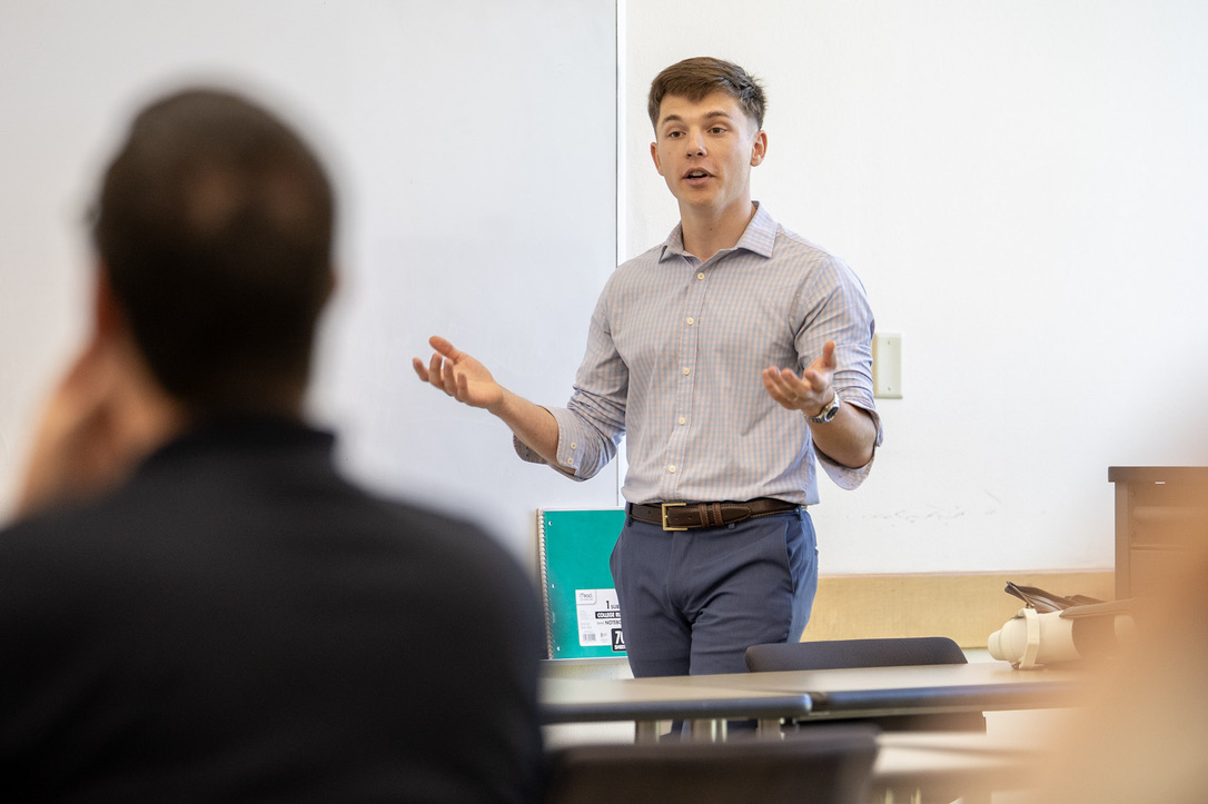 Subterra teaching an AI workshop